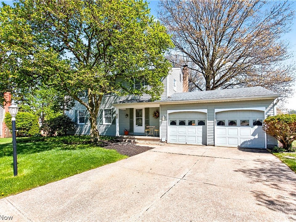 1st image of 960 Red Oak Cir