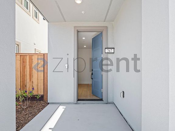 3rd image of 267 Llewellyn Ave