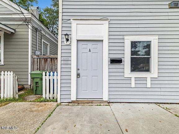 3rd image of 723 S 6th Street #1/2