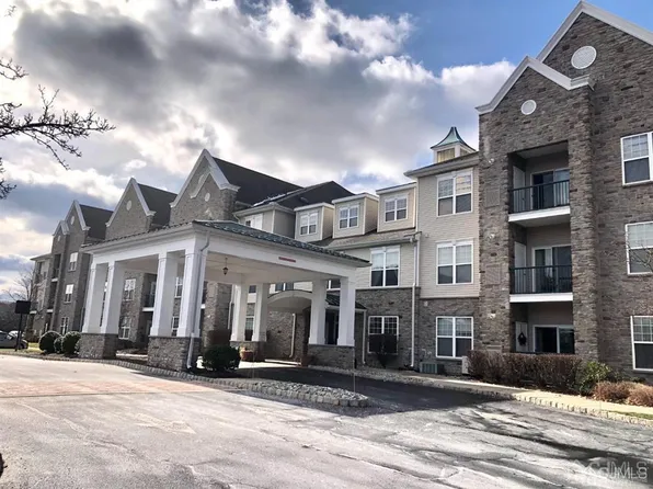 100 Middlesex Blvd APT 253, Plainsboro, NJ 08536