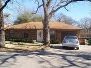 106 N Lakeview Dr, Lake Dallas, TX 75065