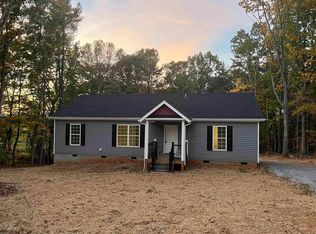 435 Poteet Rd, Wirtz, VA 24184