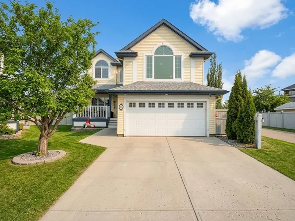 121 Galland Cres NW, Edmonton, AB T5T 6P5