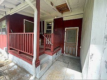 5th image of 905 Sunset Dr
