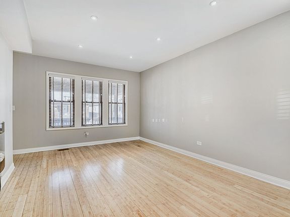 4th image of 5635 W Patterson Ave