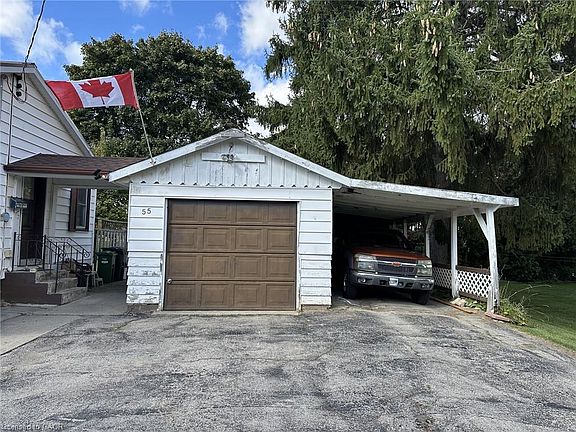 3rd image of 55 Poplar St