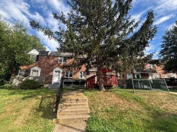 21 Madison Dr, Newark, DE 19711