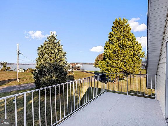 5th image of 42309 Allison Dr
