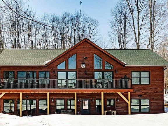 2nd image of 176 Sunset Shores Rd