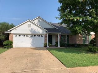 5305 Meadowsweet Cir, Bossier City, LA 71112