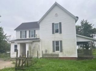 8526 State Route 4, Staunton, IL 62088