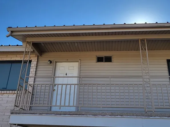 Skyline - 1400, 1400 S Ave E #8, Portales, NM 88130
