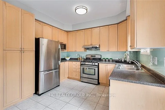 29 Davidoff St — Photo 8