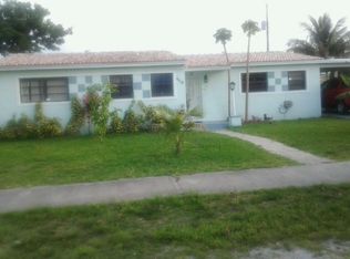 1110 NW 185th Ter, Miami Gardens, FL 33169