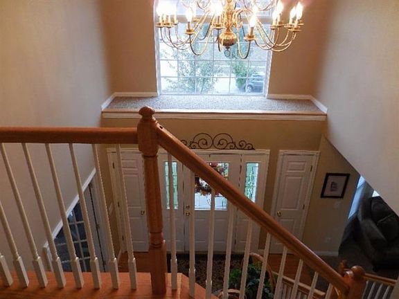 3rd image of 4901 Brooke Hill Ct