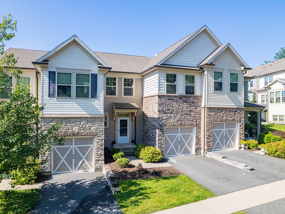 43 Albert Ct
