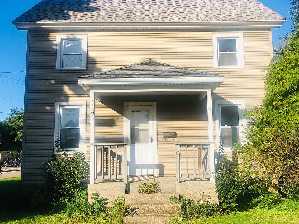 1st image of 1103 N Washington St