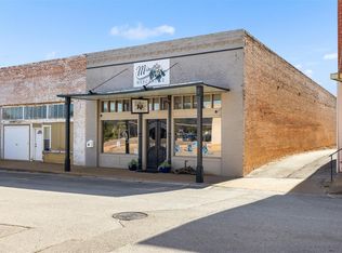 212 S Echols St, Caldwell, TX 77836