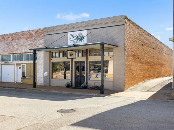 212 S Echols St, Caldwell, TX 77836