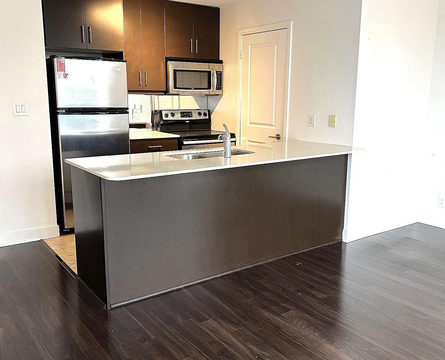 1 bed, $2,150 — Photo 4