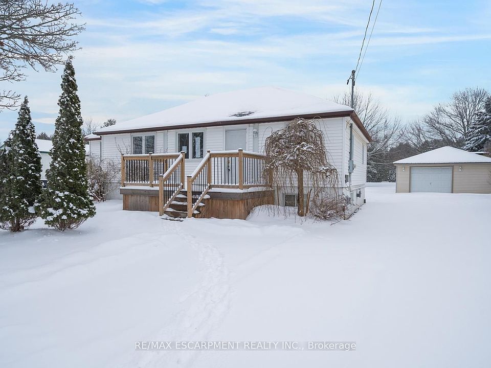 1st image of 2414 Holt Rd