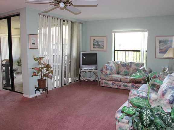 5th image of 4712 Carambola Cir N #2793