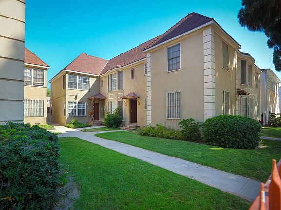 2nd image of 4237 1/2 Leimert Blvd