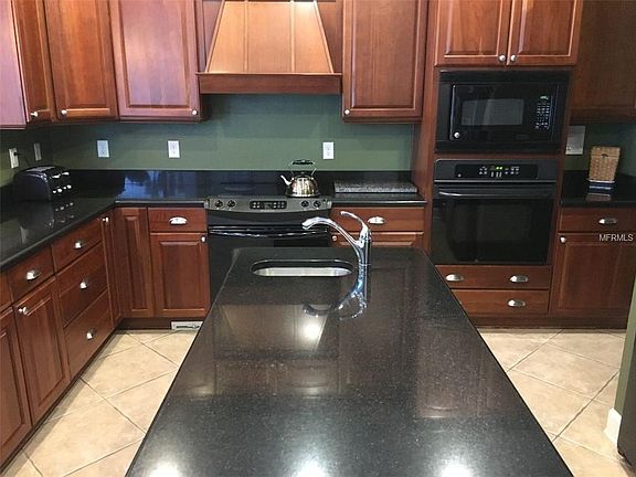 5th image of 1616 Sultan Cir