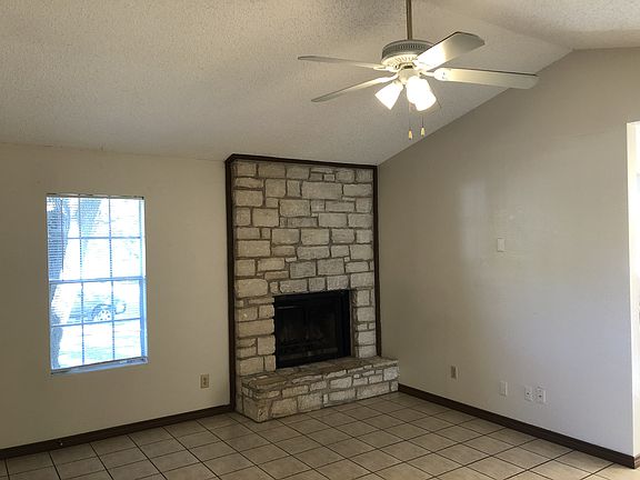 5th image of 8809 Piney Point Dr #A