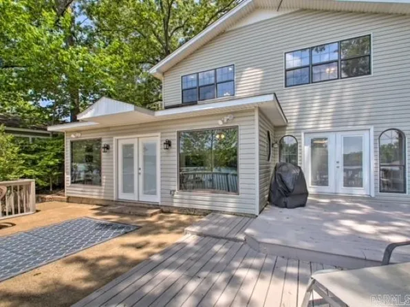 228 Houston Dr, Hot Springs, AR 71913