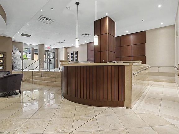 4th image of 1477 Lakeshore Rd #701