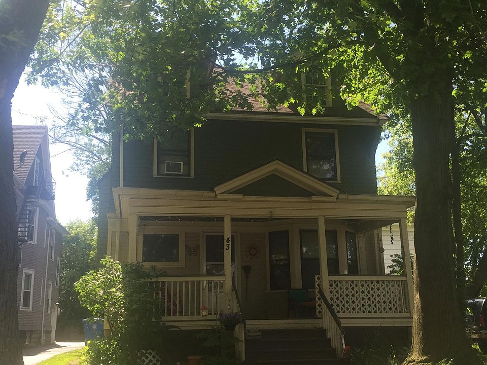 2nd image of 43 Field St