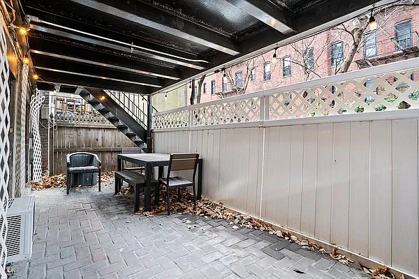 Rented by Douglas Elliman | media 4