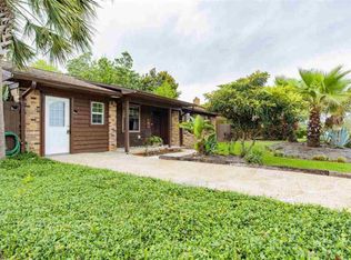 1241 Redwood Ln, Gulf Breeze, FL 32563