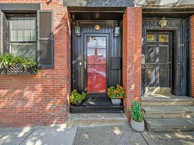 376 Sumner St, East Boston, MA, 02128