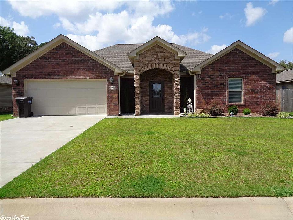 1st image of 906 Fawn Creek Dr