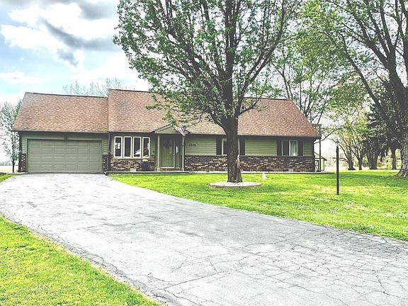 2nd image of 3045 Bridlewood Trl