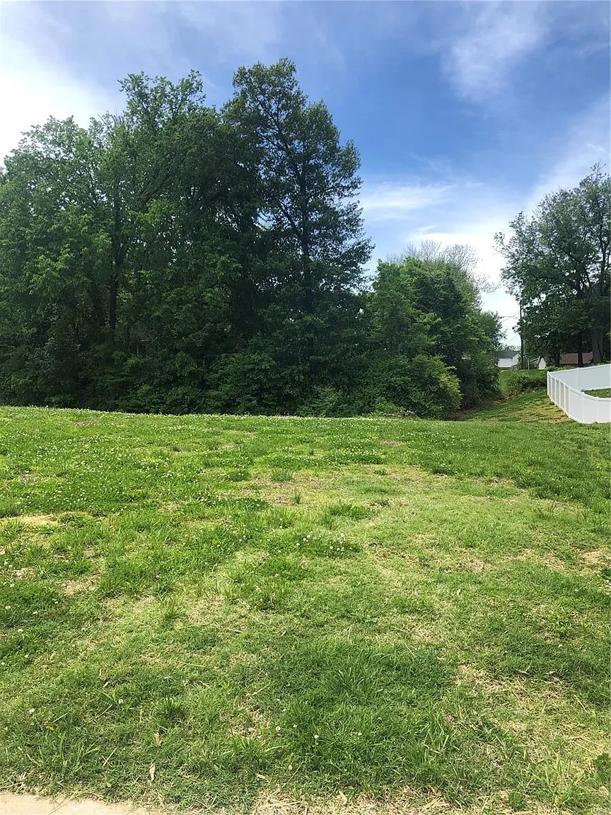 321 Jennifer Ct photo 1