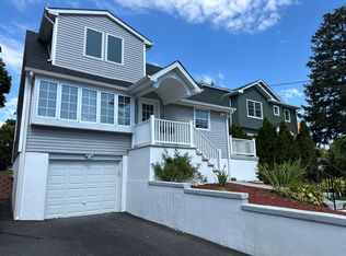 419 Esplanade #1, Maywood, NJ 07607