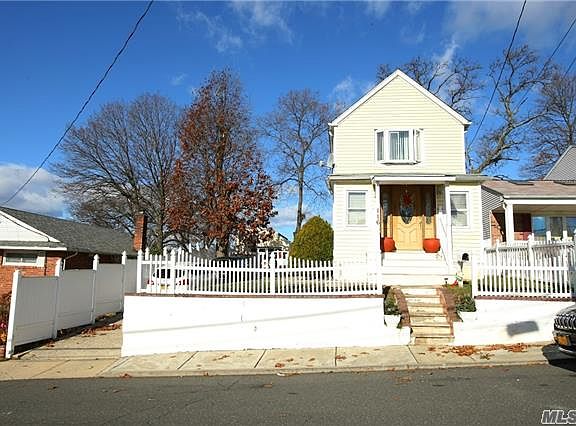 2nd image of 116 Arthur Ave