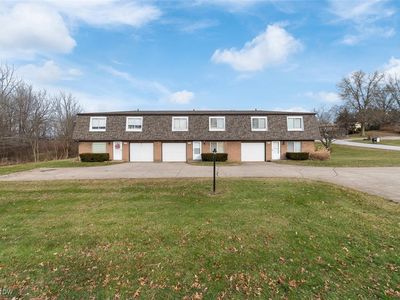 4542 Camelot Cir, Uniontown, OH, 44685