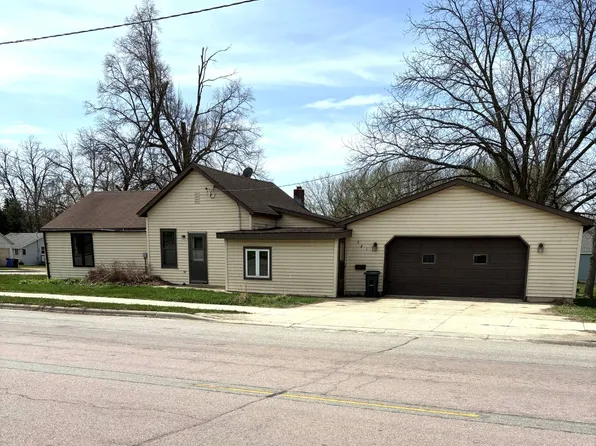 541 Broadway Ave S, Lake Wilson, MN 56151