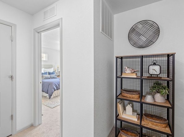 colorado-springs-colorado-448212040 picture