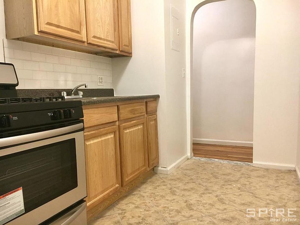 1st image of 4065 Carpenter Ave APT 1h