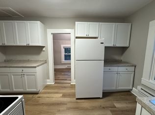324 1/2 W Platt St, Eau Claire, WI 54703