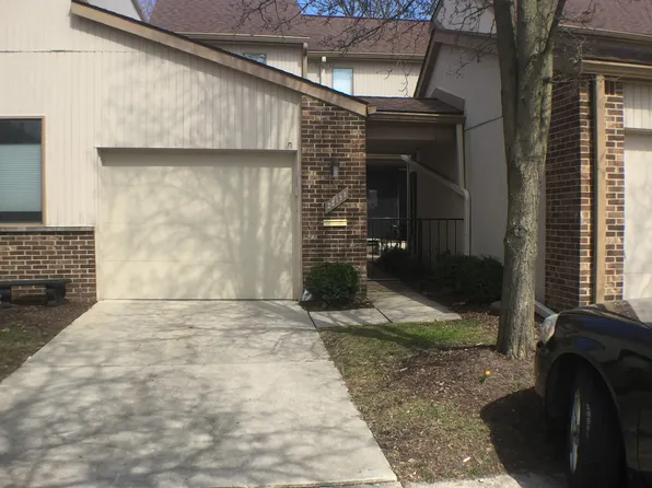 23193 Farmington Rd #1, Farmington, MI 48336