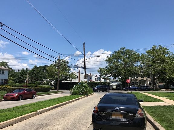 5th image of 12 Belmont Pkwy