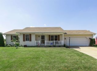 25826 Fox Tail Trl, South Bend, IN