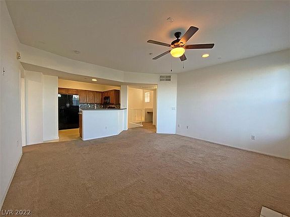 2nd image of 5855 Valley Dr Unit 2012