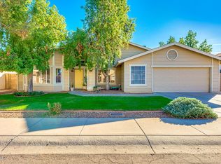 4049 W La Junta Dr, Glendale, AZ 85310